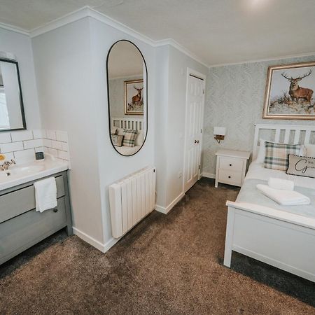 Bed and breakfast Broadford House Skye Extérieur photo